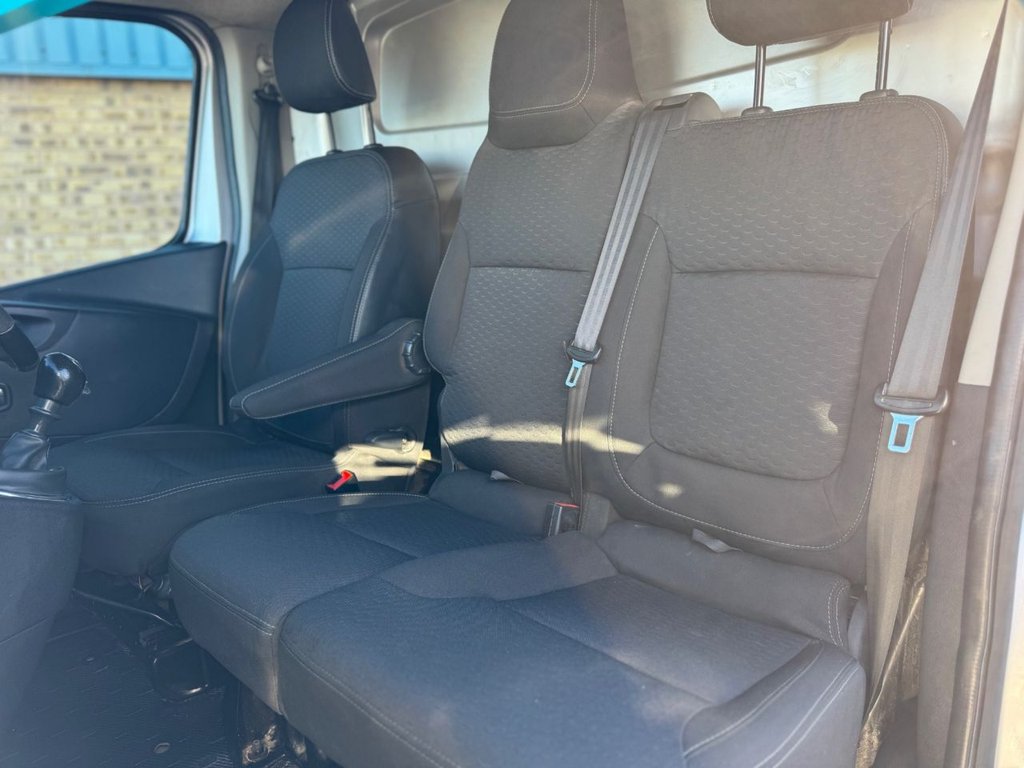 Used Vauxhall Vivaro 2017 for sale - 77161480: Photo 39