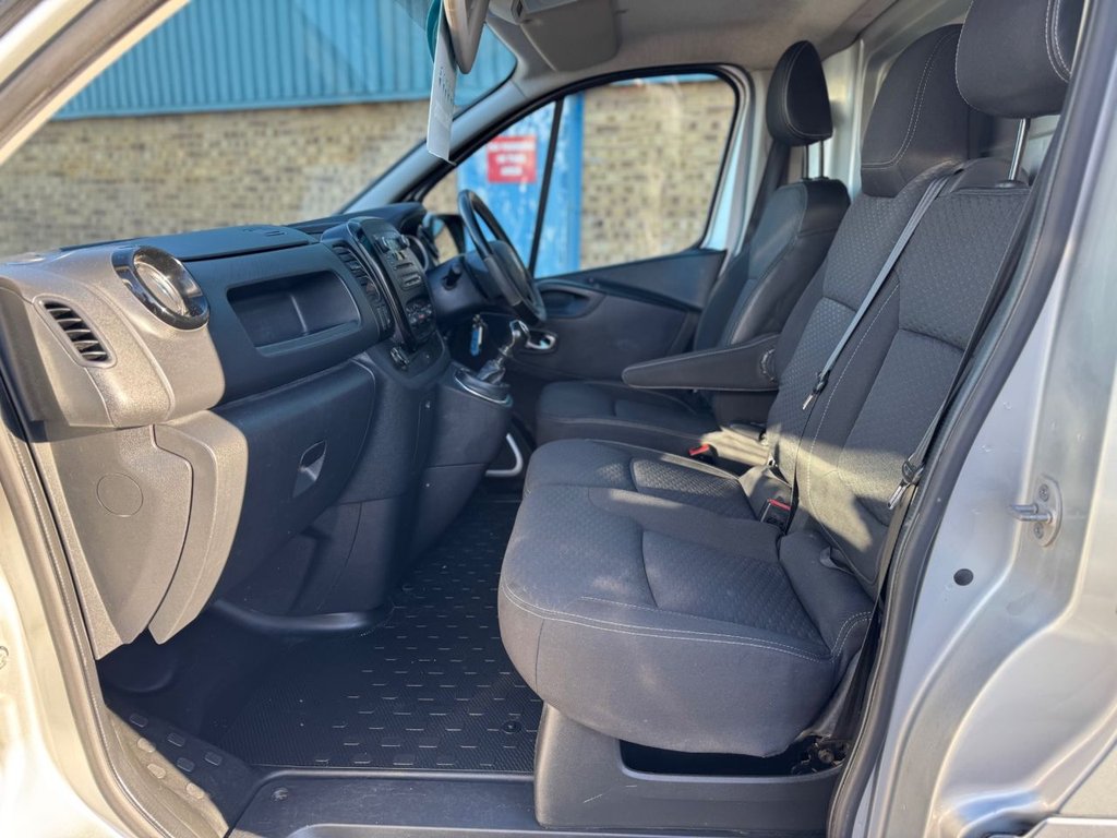 Used Vauxhall Vivaro 2017 for sale - 77161480: Photo 41