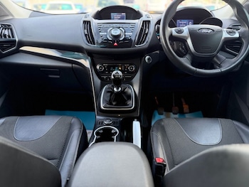 Used Ford Kuga 2015 for sale - 79371099: Photo