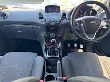 Used Ford Fiesta 2015 for sale - 78514292: Photo