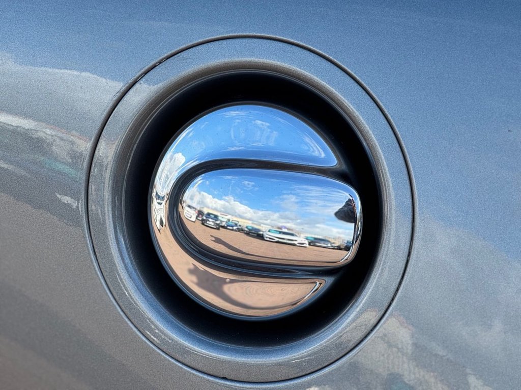 Used MINI Hatch 2010 for sale - 76395719: Photo 18