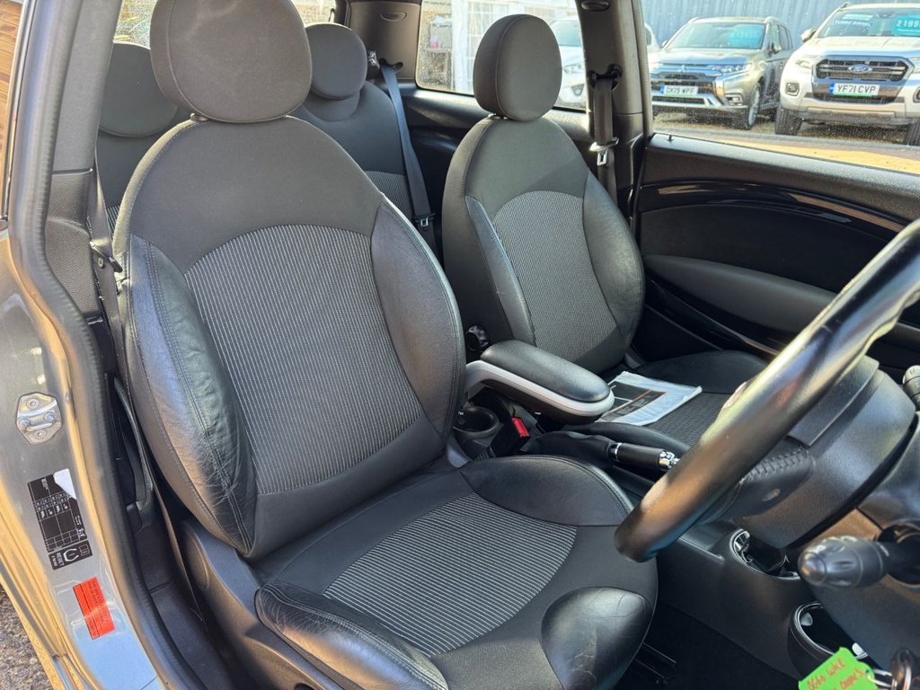 Used MINI Hatch 2010 for sale - 76395719: Photo 3