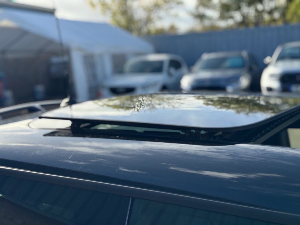 Used MINI Hatch 2010 for sale - 76395719: Photo 34