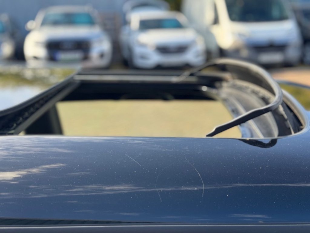 Used MINI Hatch 2010 for sale - 76395719: Photo 35