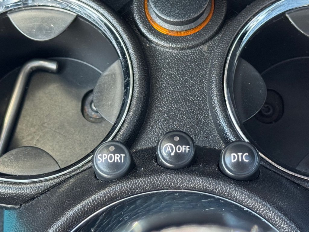 Used MINI Hatch 2010 for sale - 76395719: Photo 37