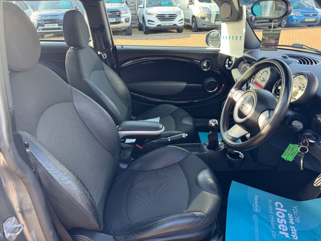 Used MINI Hatch 2010 for sale - 76395719: Photo 50