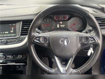 Used Vauxhall Grandland X 2019 for sale - 77452077: Photo