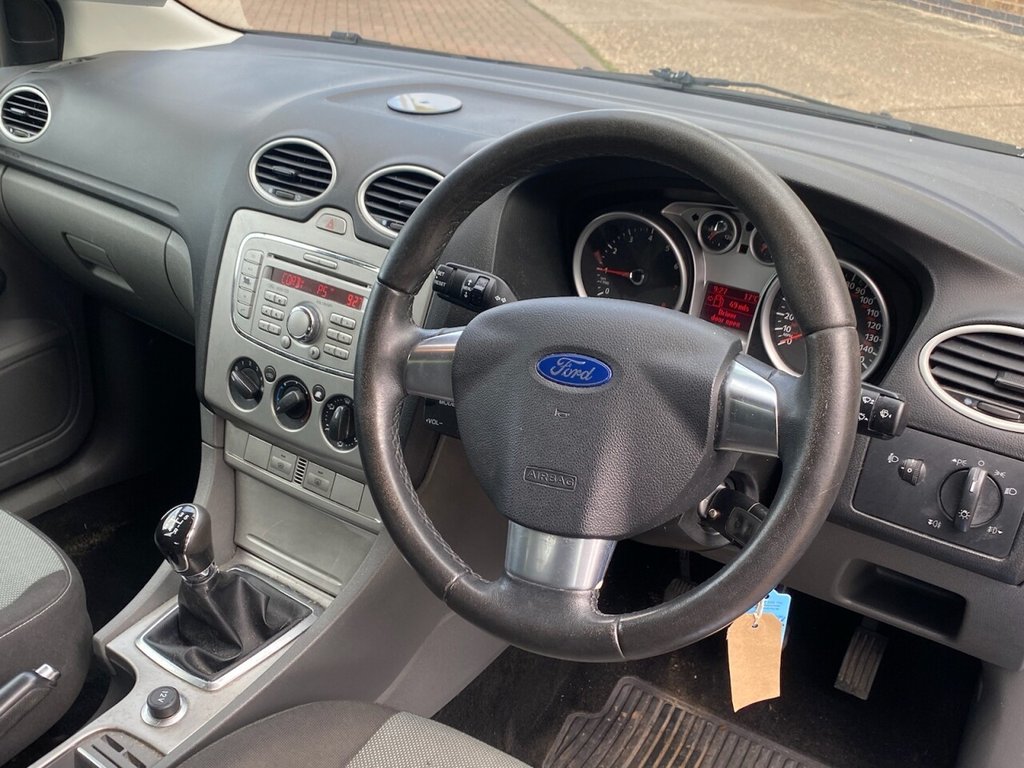 Used Ford Focus 2009 for sale - 76454235: Photo 10