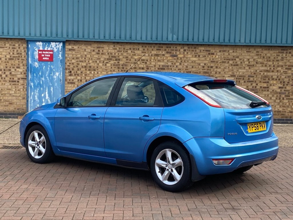 Used Ford Focus 2009 for sale - 76454235: Photo 3