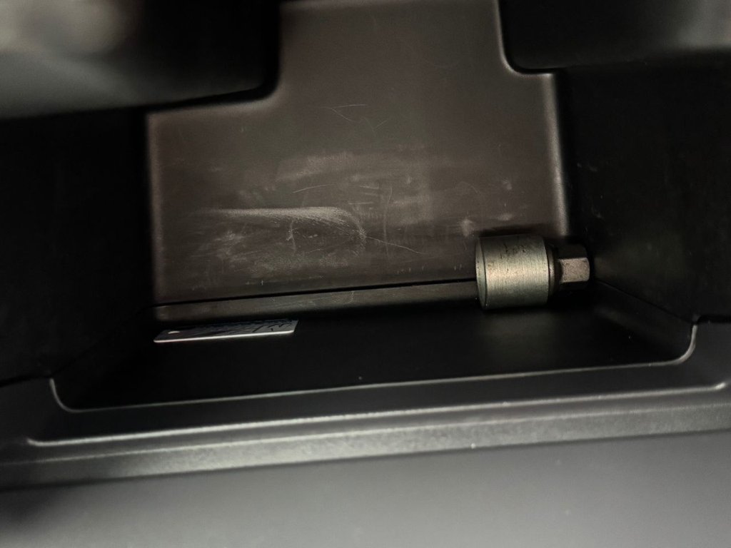 Used Renault Clio 2019 for sale - 78043987: Photo 29