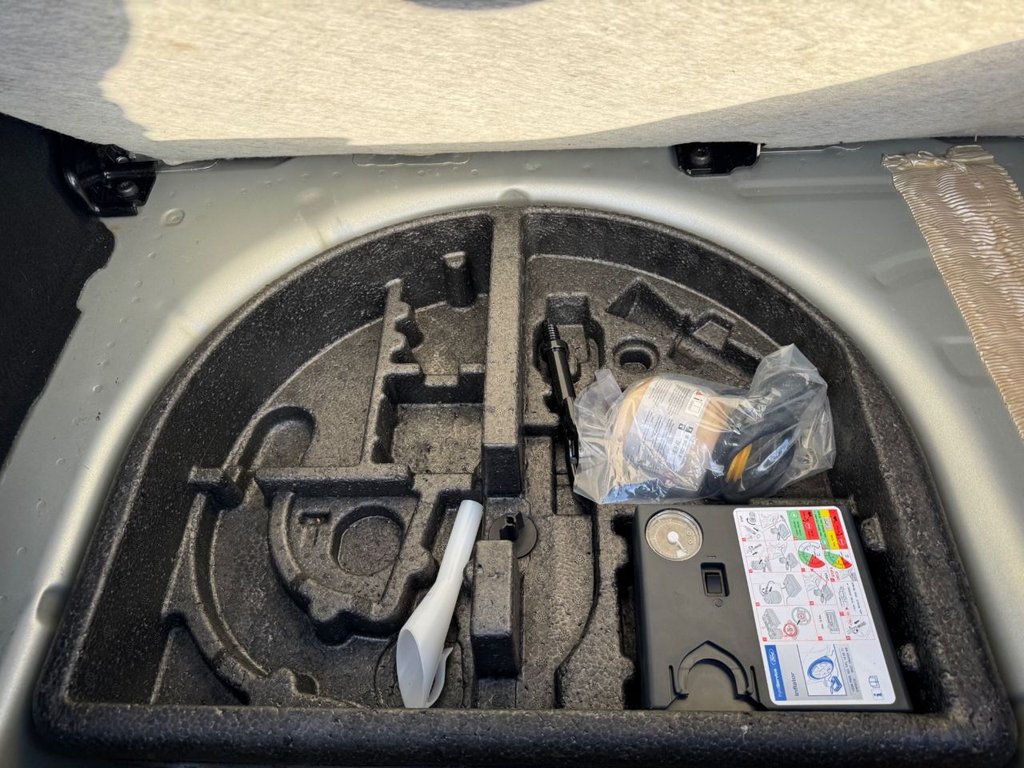 Used Ford Fiesta 2014 for sale - 76481729: Photo 50