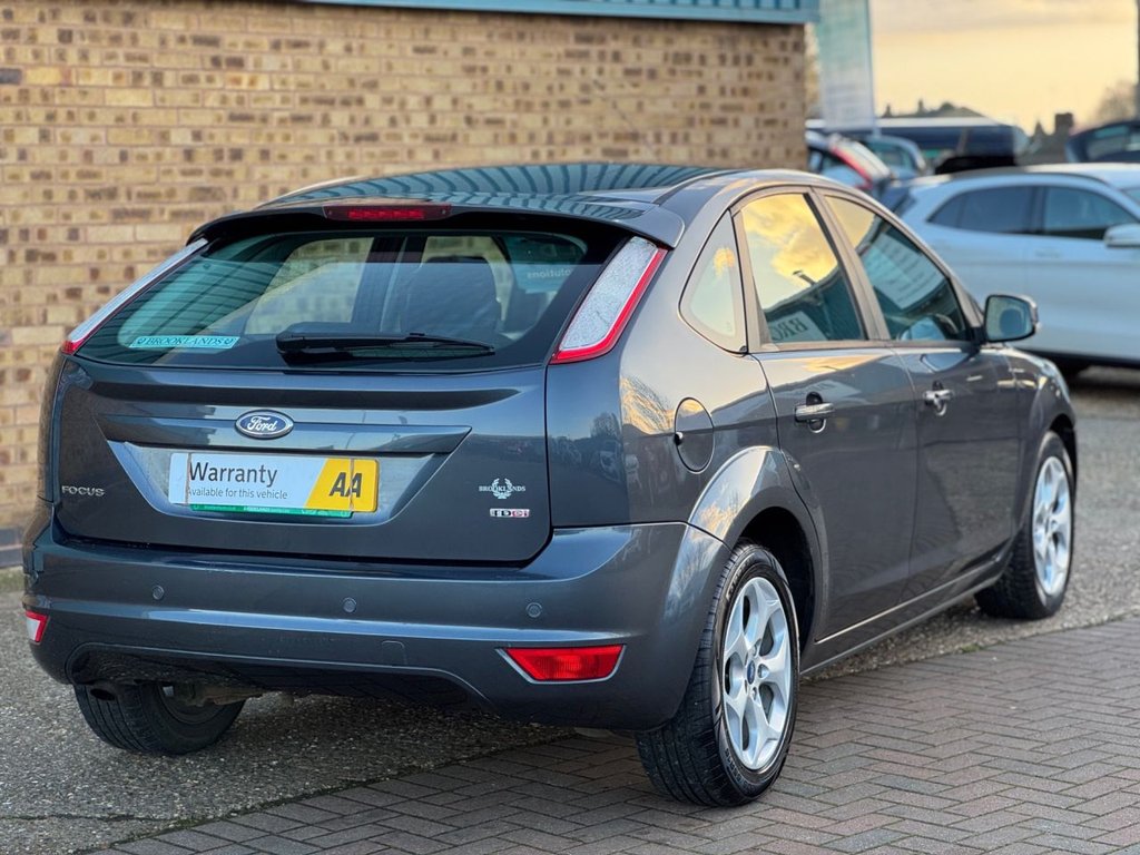 Used Ford Focus 2011 for sale - 76901040: Photo 23