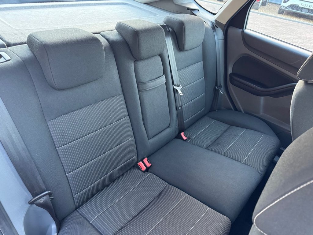 Used Ford Focus 2011 for sale - 76901040: Photo 8