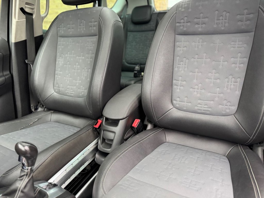 Used Vauxhall Meriva 2012 for sale - 77302020: Photo 2