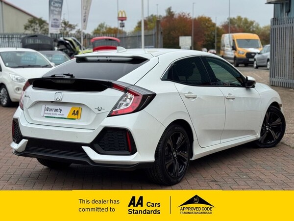 Used Honda Civic 2018 for sale - 76118889: Photo 9