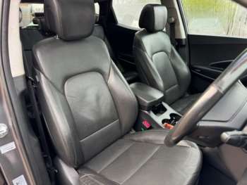 Used Hyundai Santa Fe 2016 for sale - 72887018: Photo