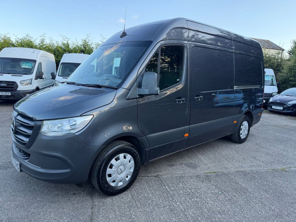 Used Mercedes-Benz Sprinter 2020 for sale - 76048240: Photo 1
