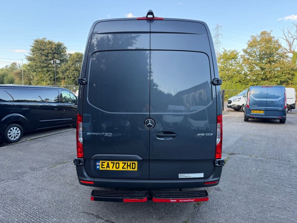 Used Mercedes-Benz Sprinter 2020 for sale - 76048240: Photo 16