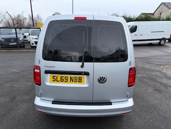 Used Volkswagen Caddy 2019 for sale - 77200290: Photo
