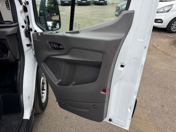 Used Ford Transit 2024 for sale - 74876861: Photo 41