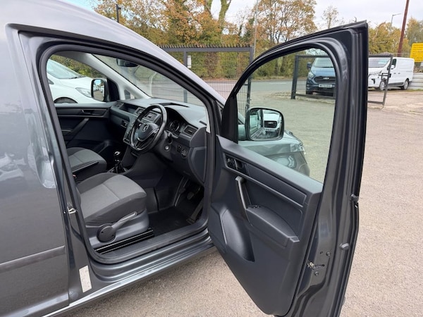 Used Volkswagen Caddy 2018 for sale - 76313116: Photo 29
