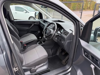 Used Volkswagen Caddy 2018 for sale - 76313116: Photo 3