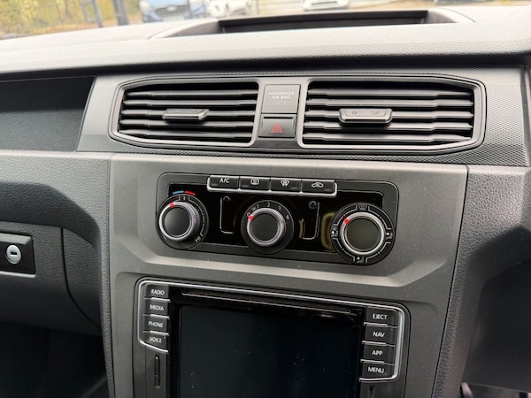 Used Volkswagen Caddy 2018 for sale - 76313116: Photo 47
