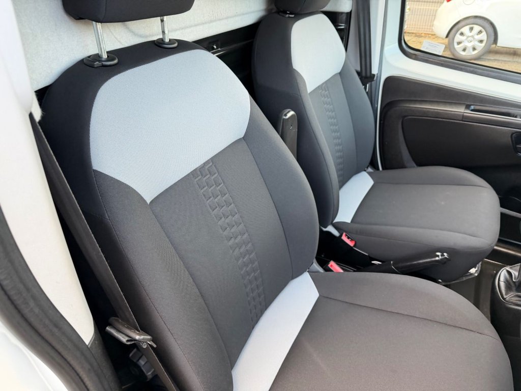 Used Fiat Fiorino 2021 for sale - 76642893: Photo 36