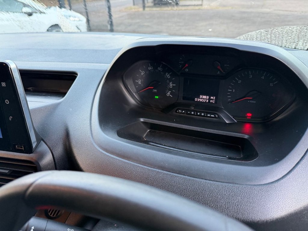 Used Peugeot Partner 2019 for sale - 76647686: Photo 12