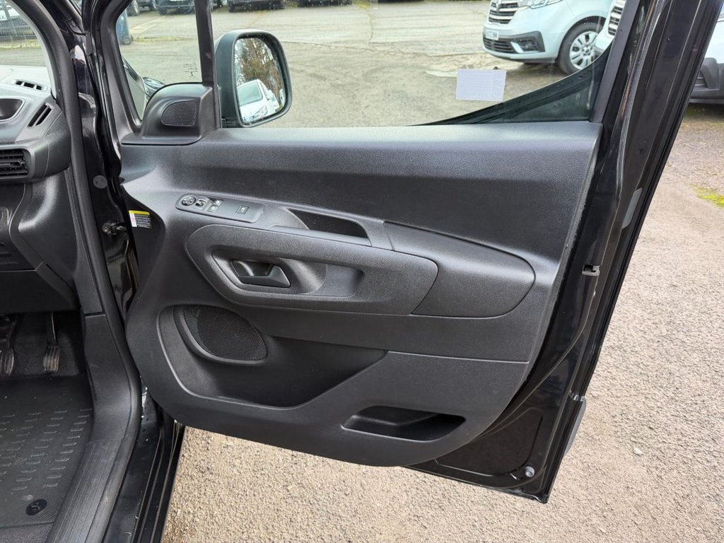 Used Peugeot Partner 2019 for sale - 76647686: Photo 39