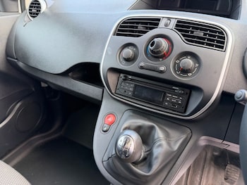 Used Nissan NV250 2022 for sale - 78500743: Photo