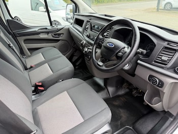 Used Ford Transit Custom 2019 for sale - 78563250: Photo
