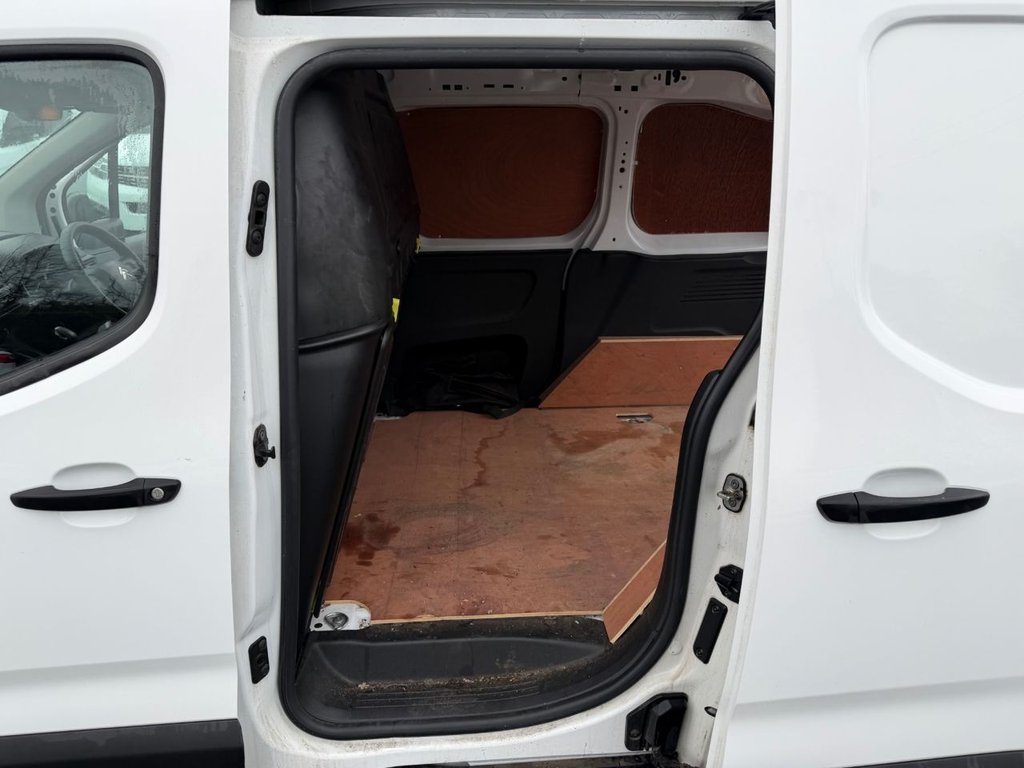 Used Citroen Berlingo 2021 for sale - 76962003: Photo 14