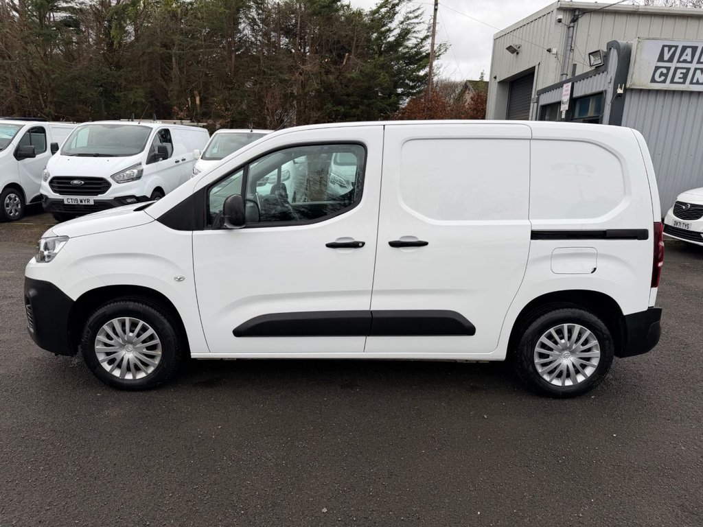 Used Citroen Berlingo 2021 for sale - 76962003: Photo 2
