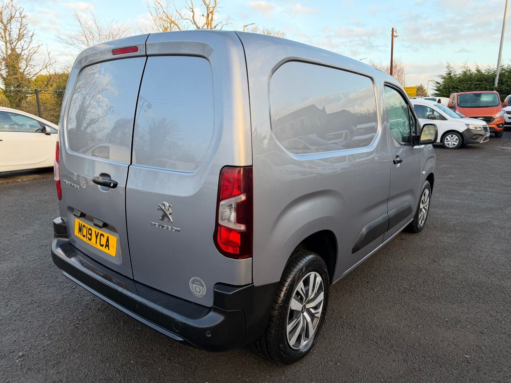 Used Peugeot Partner 2019 for sale - 77360081: Photo 2