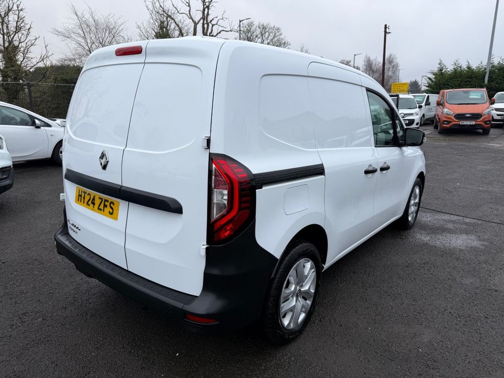 Used Renault Kangoo 2024 for sale - 77328320: Photo 2