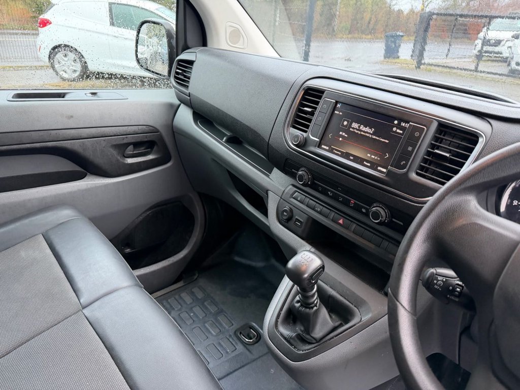 Used Vauxhall Vivaro 2020 for sale - 77153285: Photo 11