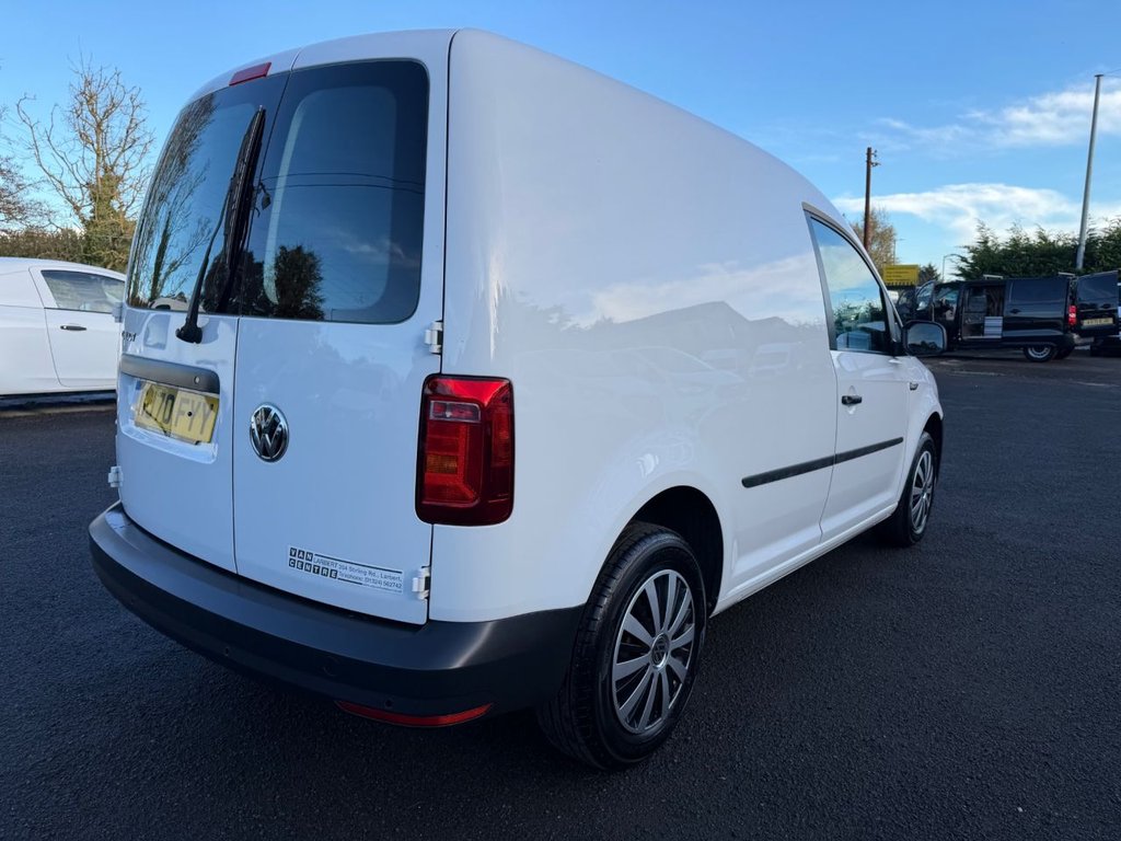 Used Volkswagen Caddy 2020 for sale - 76410323: Photo 2