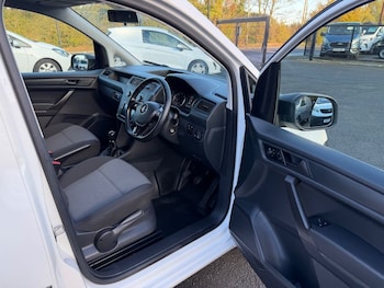 Used Volkswagen Caddy 2020 for sale - 76410323: Photo