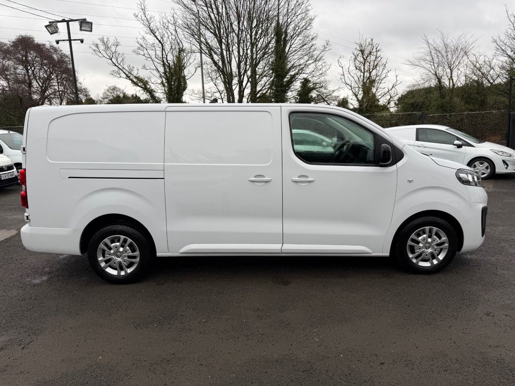Used Vauxhall Vivaro 2022 for sale - 77451856: Photo 10