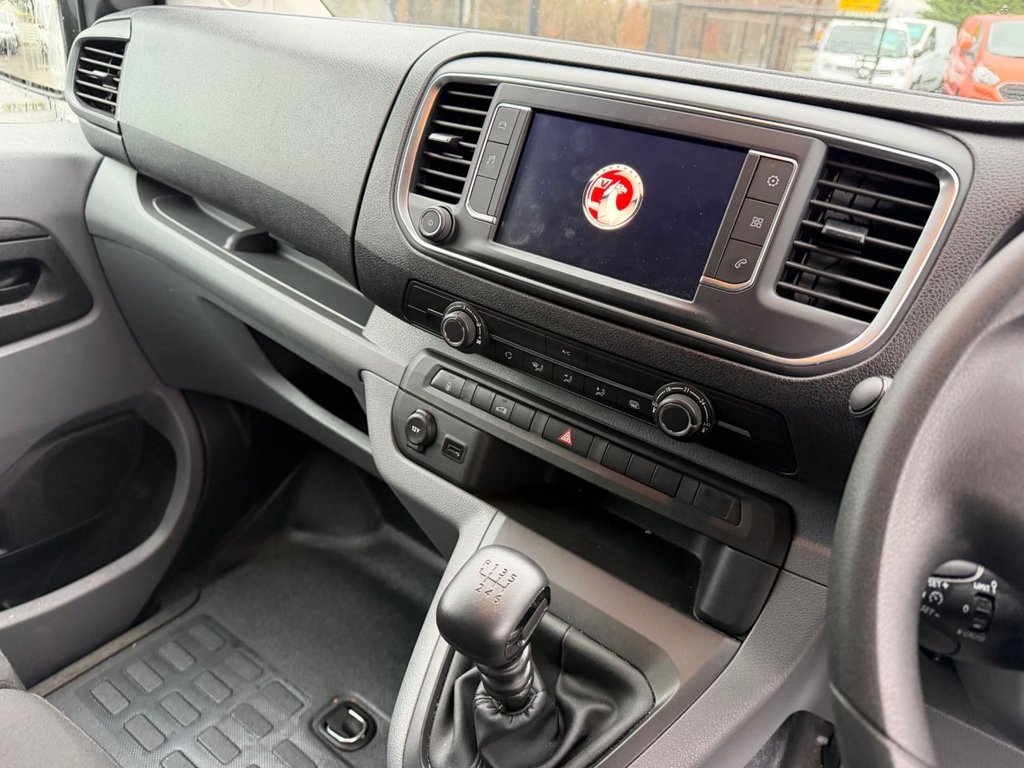 Used Vauxhall Vivaro 2022 for sale - 77451856: Photo 4