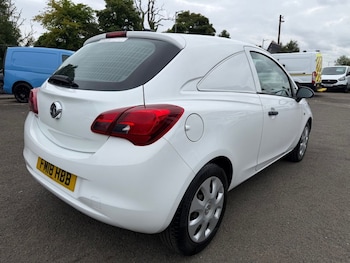 Used Vauxhall Corsa Van 2018 for sale - 79538707: Photo