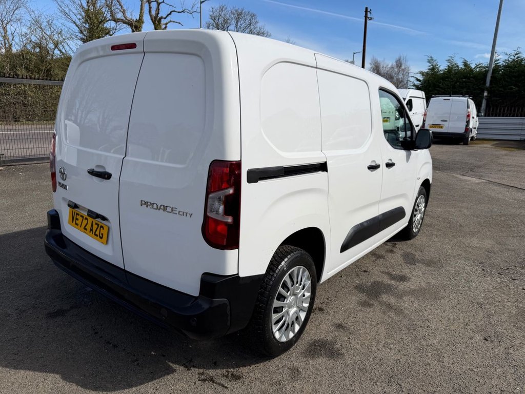 Used Toyota ProAce 2022 for sale - 78180761: Photo 2