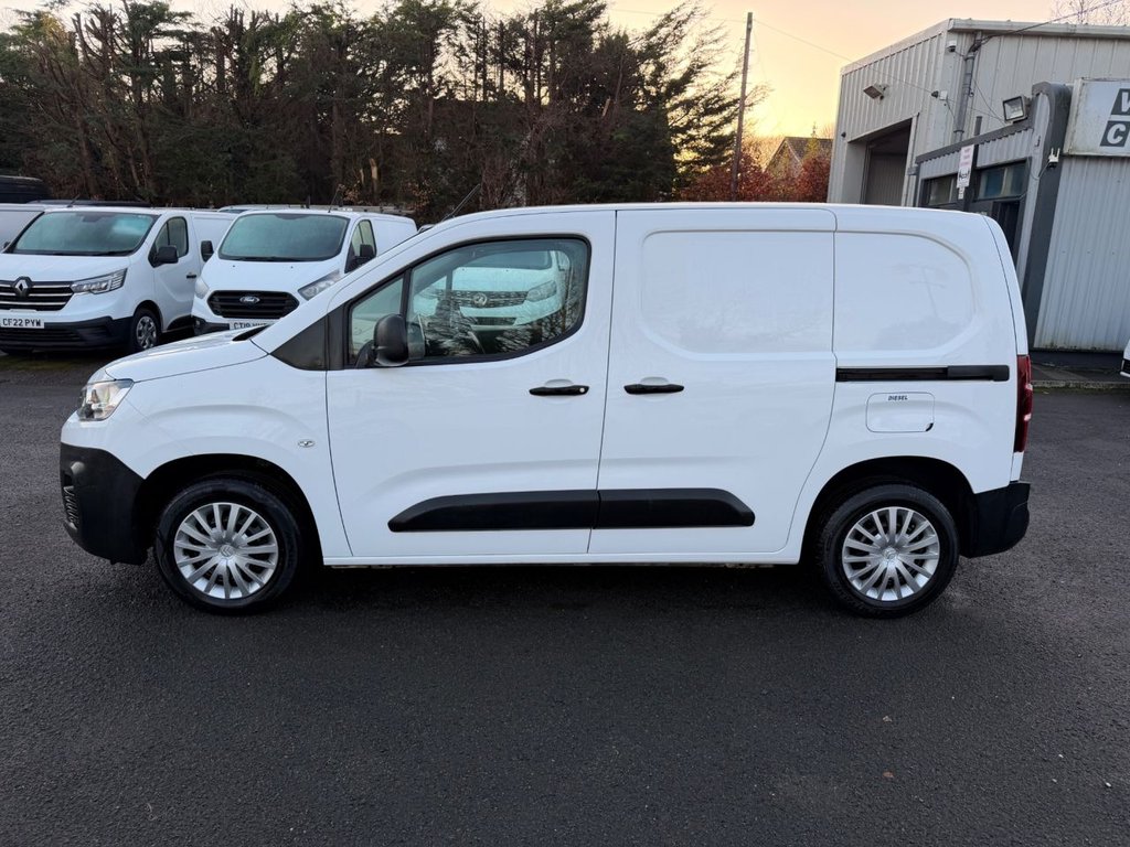 Used Citroen Berlingo 2021 for sale - 77193517: Photo 2