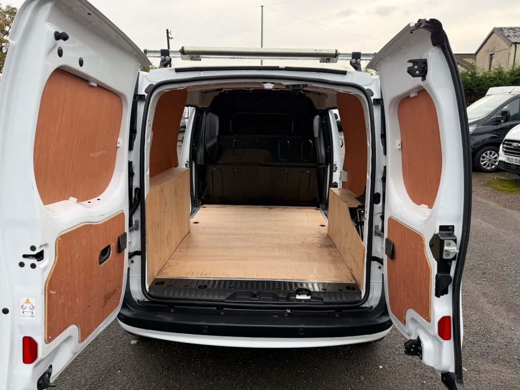 Used Renault Kangoo 2021 for sale - 76439145: Photo 4