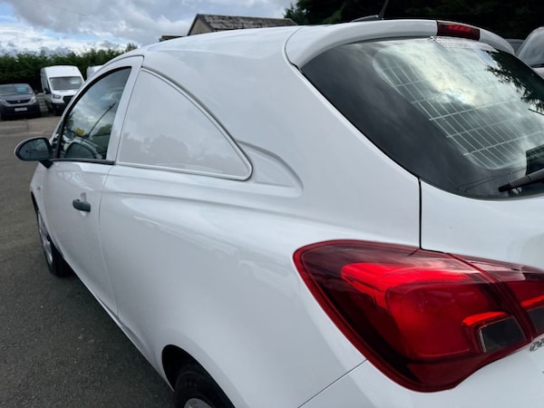 Used Vauxhall Corsa Van 2018 for sale - 75709540: Photo 15
