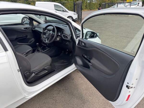 Used Vauxhall Corsa Van 2018 for sale - 75709540: Photo 31
