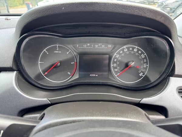 Used Vauxhall Corsa Van 2018 for sale - 75709540: Photo 42