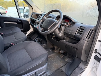 Used Peugeot Boxer 2023 for sale - 77725910: Photo