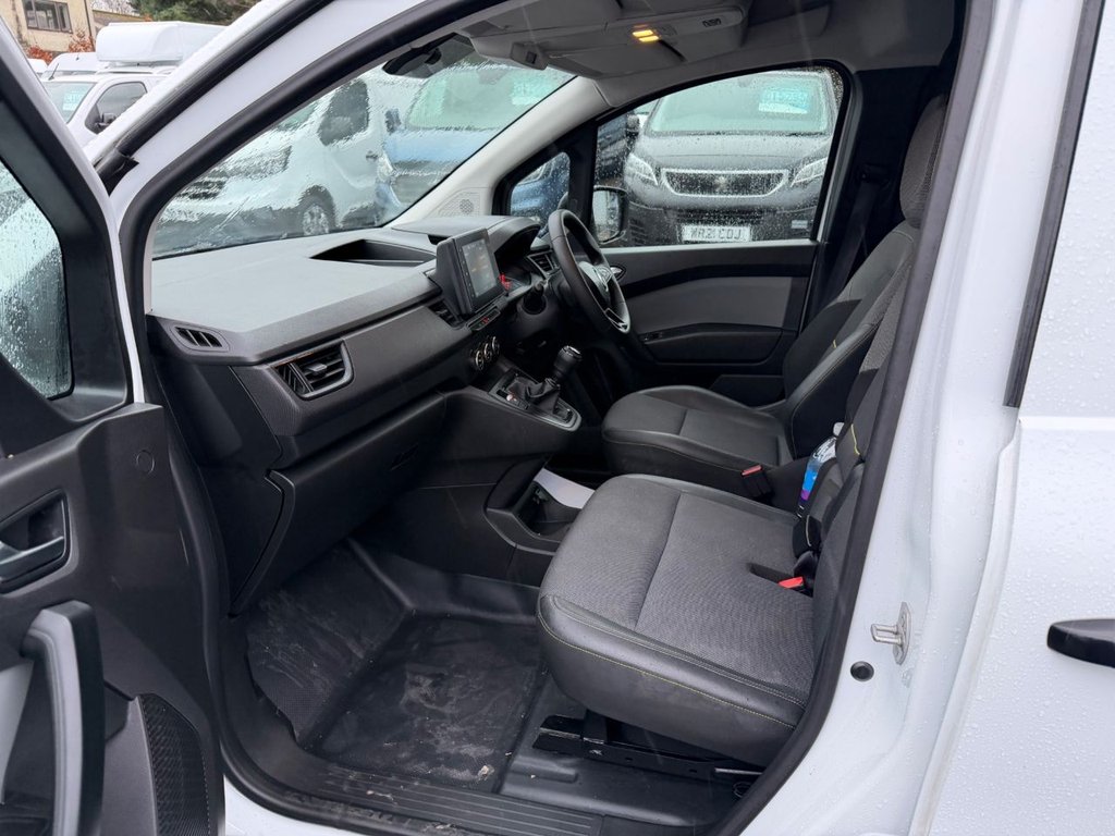 Used Renault Kangoo 2024 for sale - 77539540: Photo 8